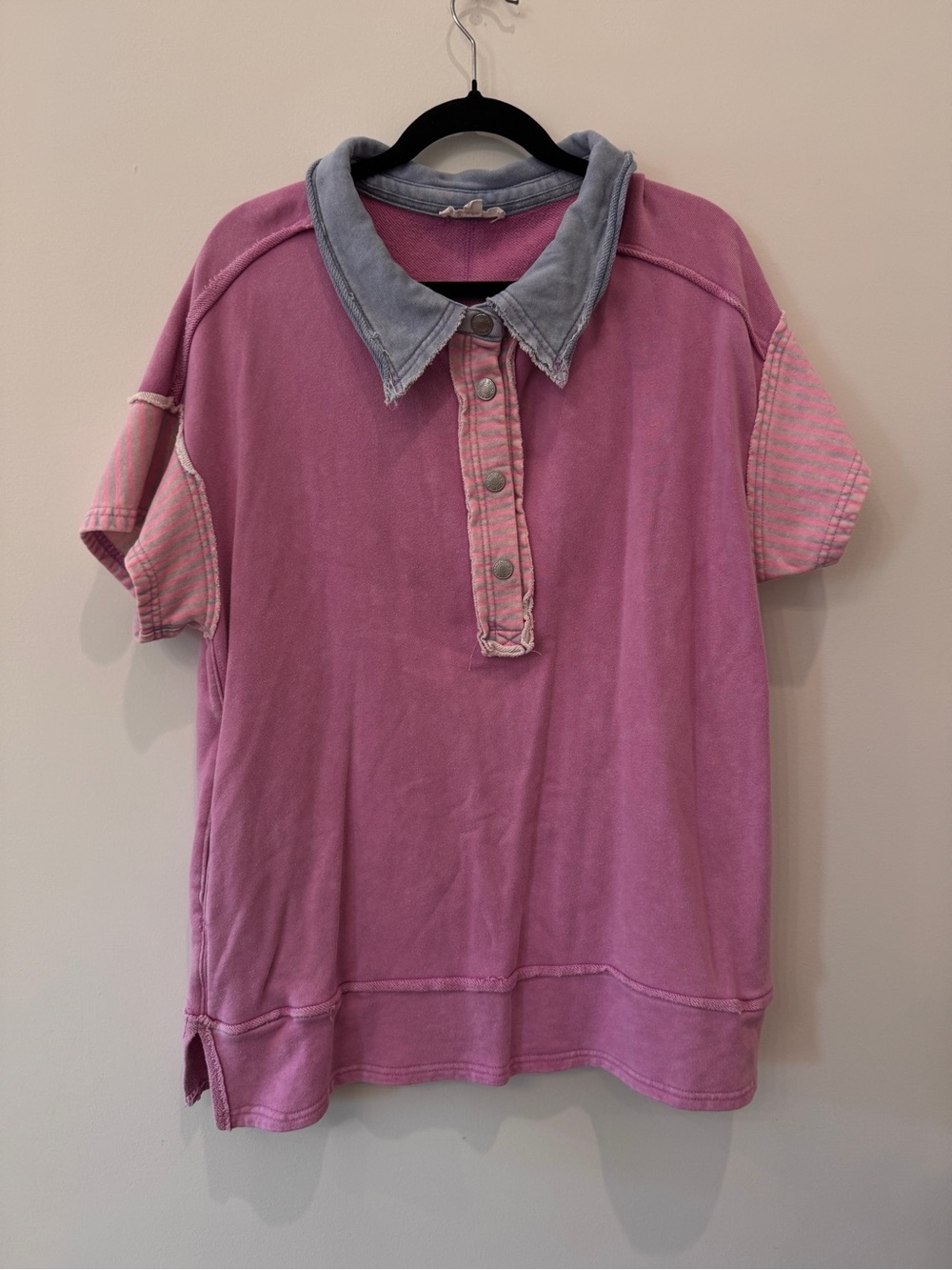 Relaxed Pink Polo-Style Short Sleeve Hoodie